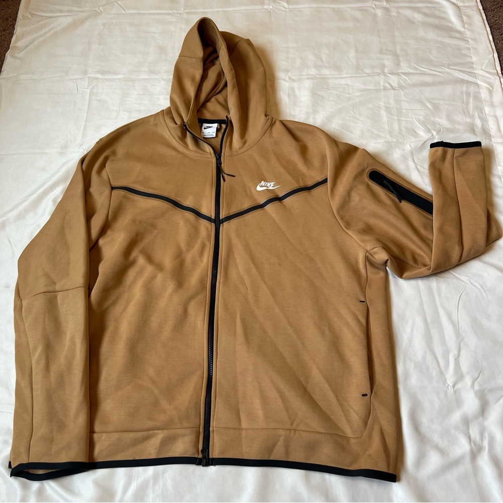 Nike Tech Fleece